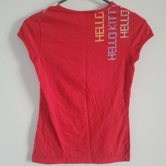 ๐2 for $15๐ Red Hello Kitty Graphic Tee - Picture 3 of 3
